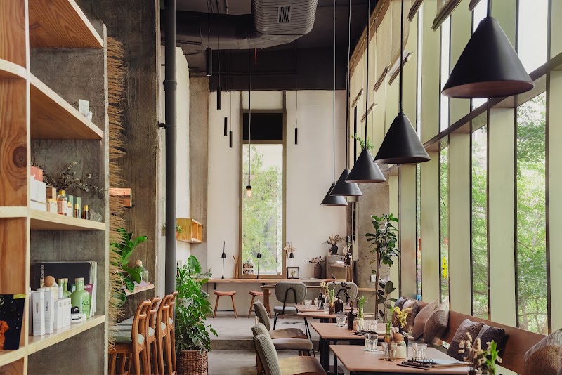 Greenr Cafe - Greenr Cafe First Floor, Grand View High Street, Golf Course Ext Rd, Sector 58, Gurugram, Haryana 122098, India