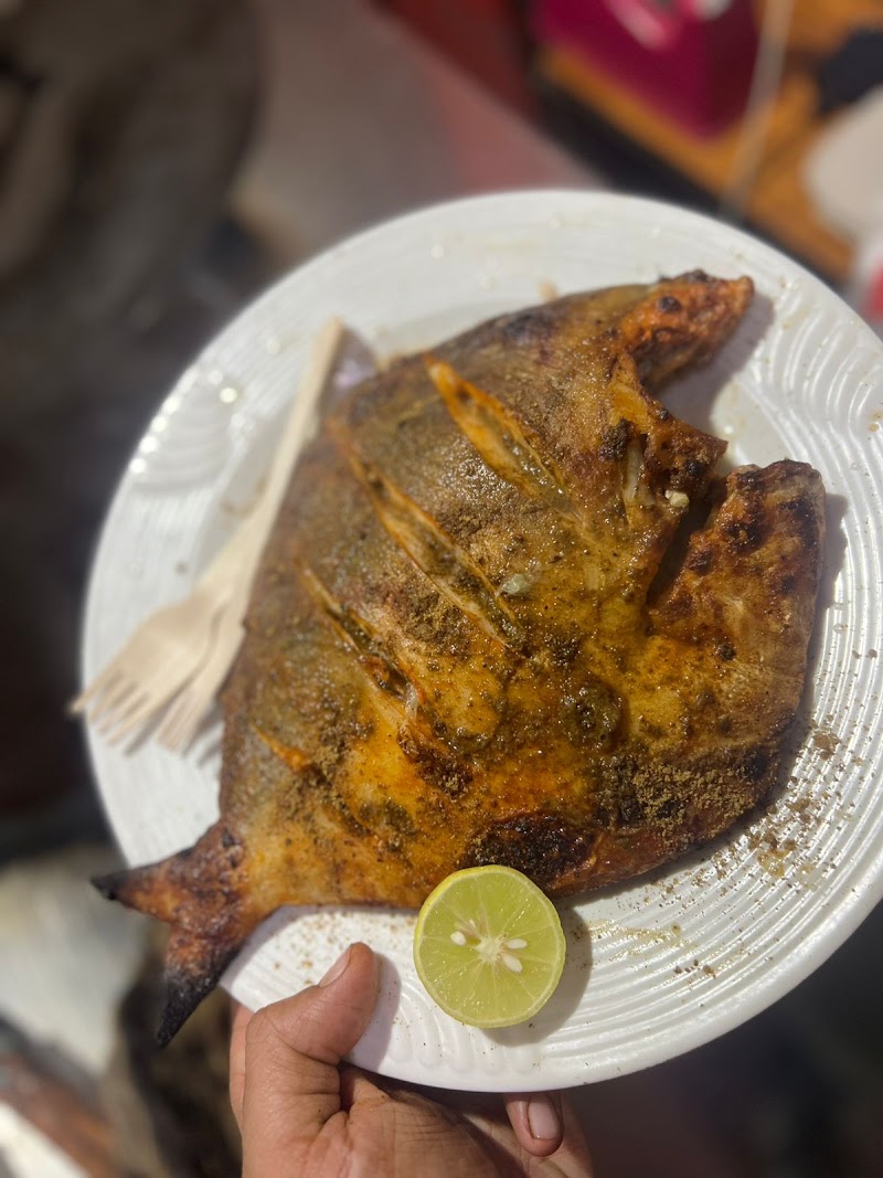 Pappu Fish Corner - Pappu Fish Corner More, near Raj Mahal Hotel, Rattan Garden, Shivpuri Extension, Sector 7, Gurugram, Haryana 122001, India