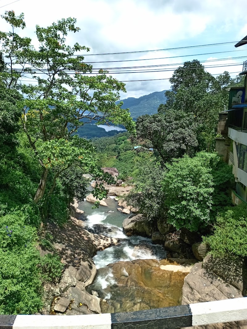Center Ramboda Falls | මැද රම්බොඩ ඇල්ල - Center Ramboda Falls | මැද රම්බොඩ ඇල්ල, 3P32+RFR, Ramboda, Sri Lanka