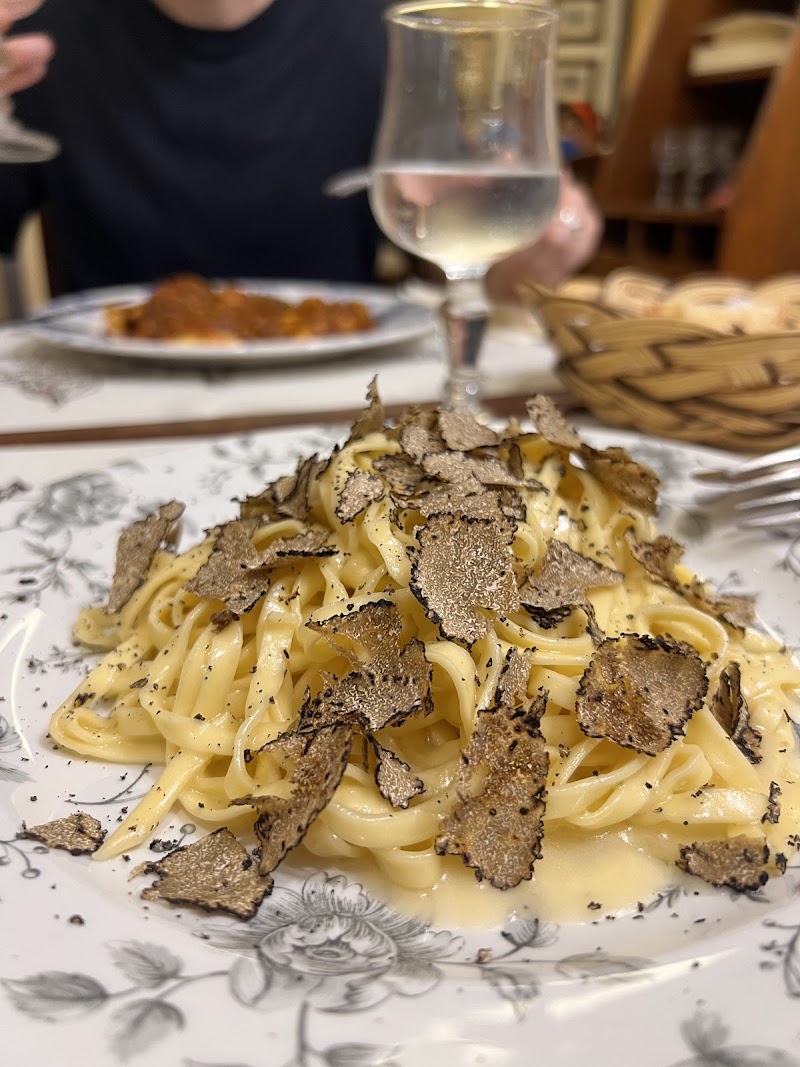 Trattoria Alfredo - Trattoria Alfredo Via dei Leoni, 14/r, 50122 Firenze FI, Italy
