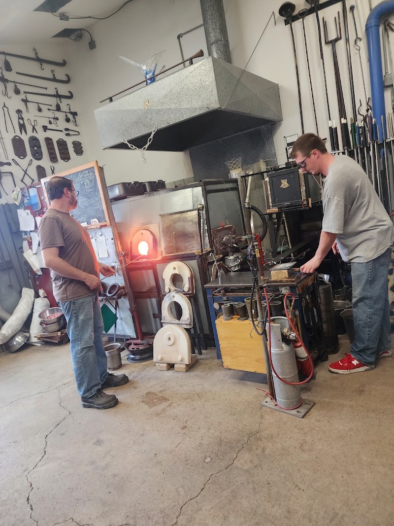 The Glass Studio On Cape Cod - The Glass Studio On Cape Cod 470 MA-6A, East Sandwich, MA 02537, USA