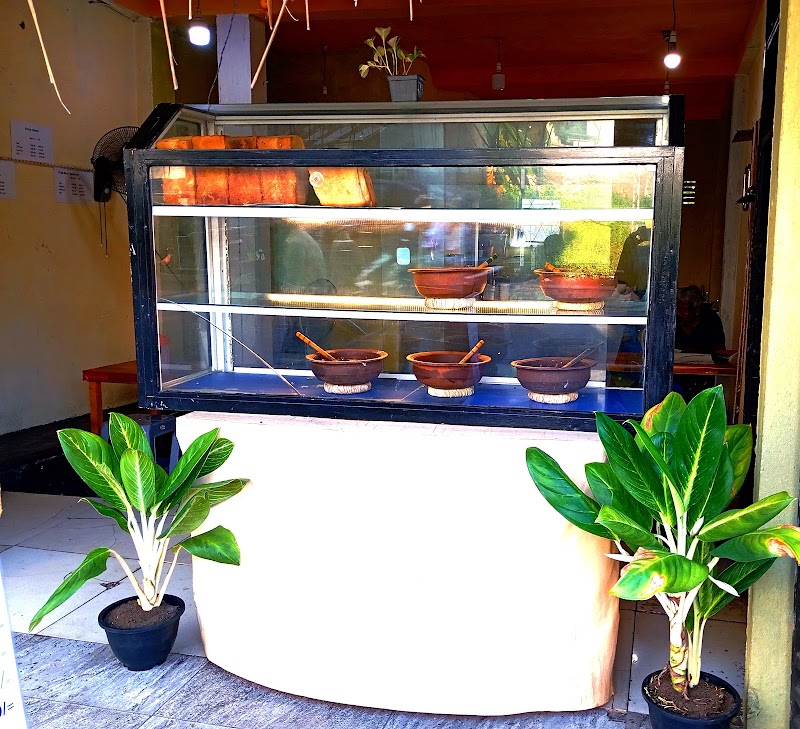 Ella cafe by anji