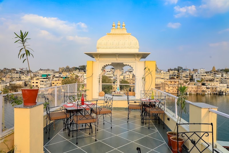 THAMLA HAVELI - Heritage Lake View Hotel - THAMLA HAVELI - Heritage Lake View Hotel, Nr. Hanuman Ghat, Outside Chandpole, Ambamata, Udaipur, Rajasthan 313004, India