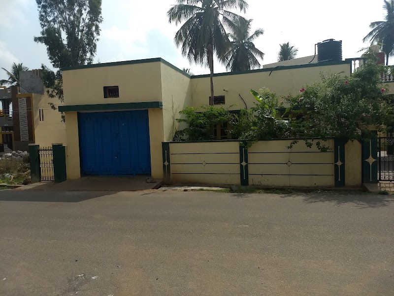 Malavalli Tiffin Center - Malavalli Tiffin Center, 93Q3+62G, Malavalli, Karnataka 571430, India