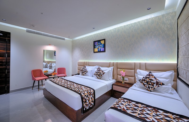 Hotel Sun Ring - Hotel Sun Ring A-16, Fatehabad Rd, Taj Nagri Phase 2, Tajganj, Agra, Uttar Pradesh 282001, India