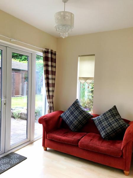 Acer Lodge Guest House - Acer Lodge Guest House 425 Queensferry Rd, Edinburgh EH4 7NB, UK