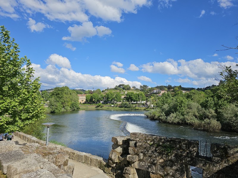 Praia Fluvial das Azenhas - Praia Fluvial das Azenhas R. de Manuel Barros, 4600-752 Amarante, Portugal