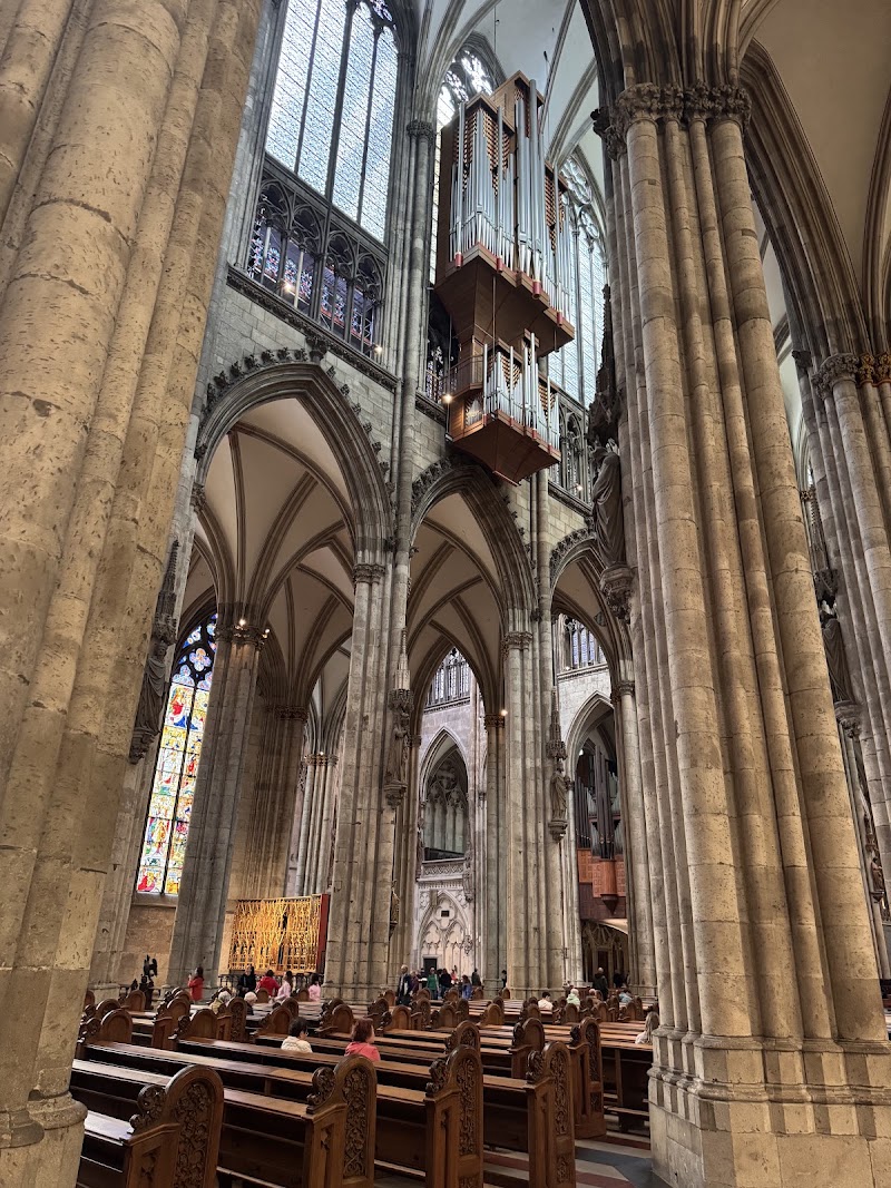 Cologne Cathedral - Cologne Cathedral Kölner Dom, Domkloster 4, 50667 Köln, Germany