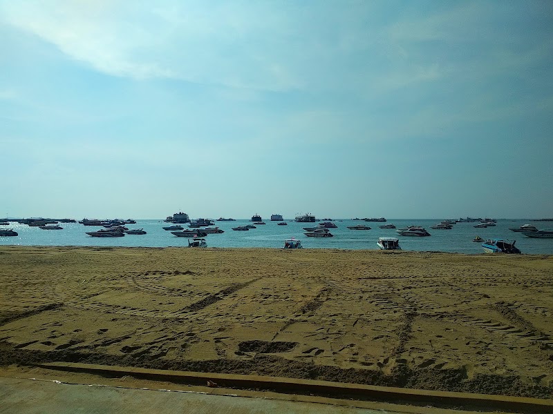Pattaya Beach - Pattaya Beach ล็อก 88 เตียงผ้าใบชายหาดพัทยา ล็อก 88 Muang Pattaya, Amphoe Bang Lamung, Chang Wat Chon Buri 20150, Thailand