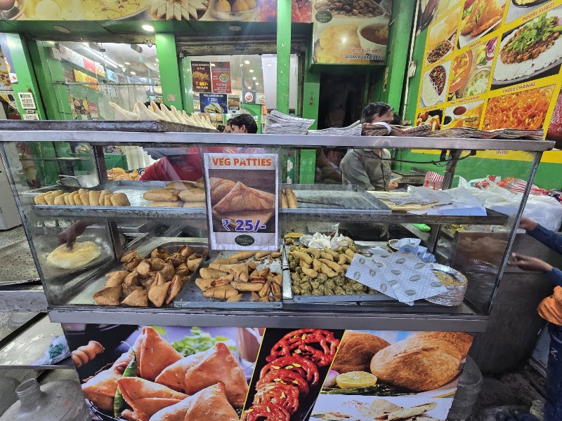 Evergreen Sweets - Evergreen Sweets 156, near Escort Heart Institute, Sarai Jullena, New Friends Colony, New Delhi, Delhi 110025, India