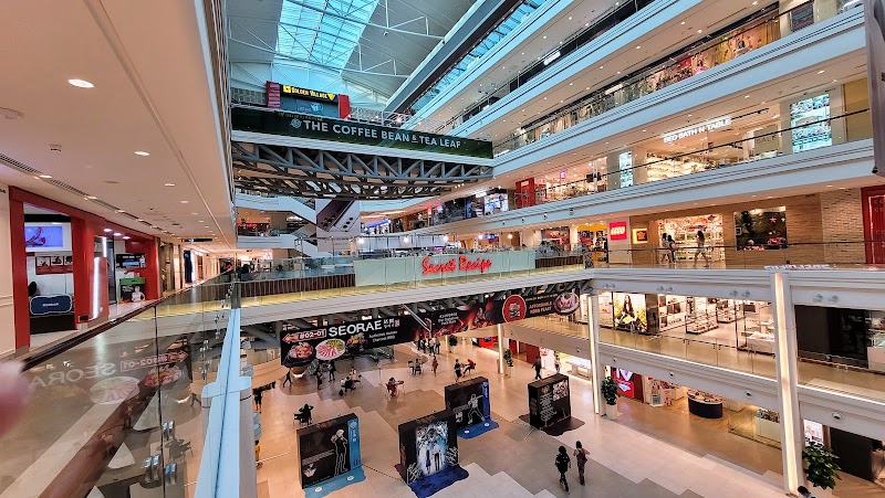 Plaza Singapura - Plaza Singapura 68 Orchard Rd, Singapore 238839