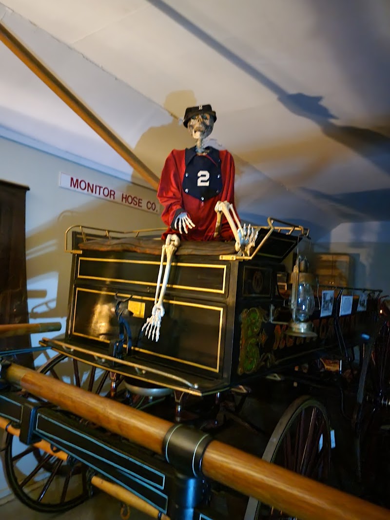 Clark House Museum Complex - Clark House Museum Complex 233 S Main St, Wolfeboro, NH 03894, USA