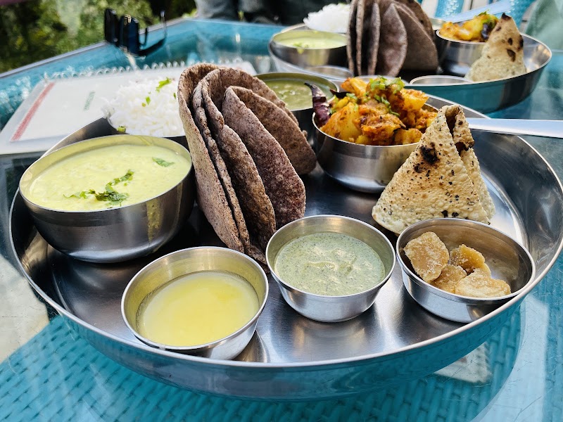 Cafe Chandi Mati, Mukteshwar - Cafe Chandi Mati, Mukteshwar sargakhet, South Gola Range, Uttarakhand 263138, India