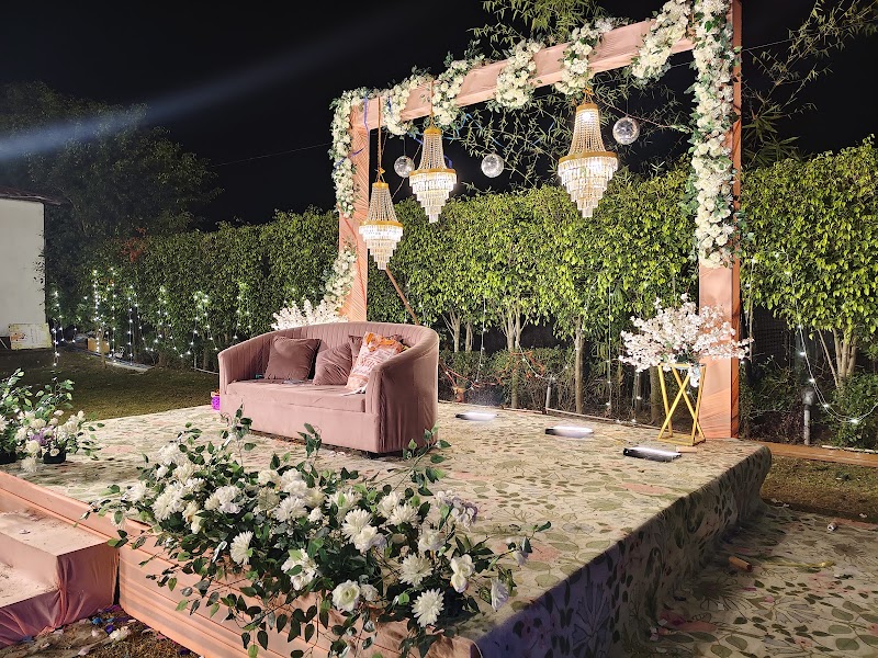 Vintage home - Vintage home, 85HH+RF5, Ram Nagar, Shivlalpur Pandey, Kishanpur Dolia, Uttarakhand 263140, India