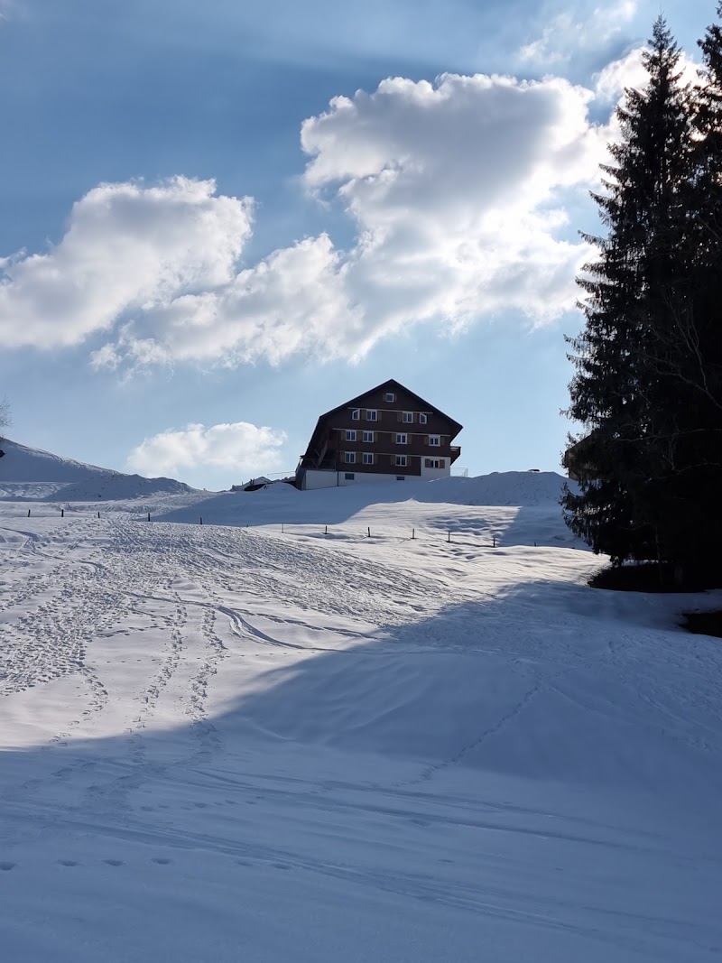 Camping Bilgeri - Camping Bilgeri Krähenberg 122, 6952 Sibratsgfäll, Austria