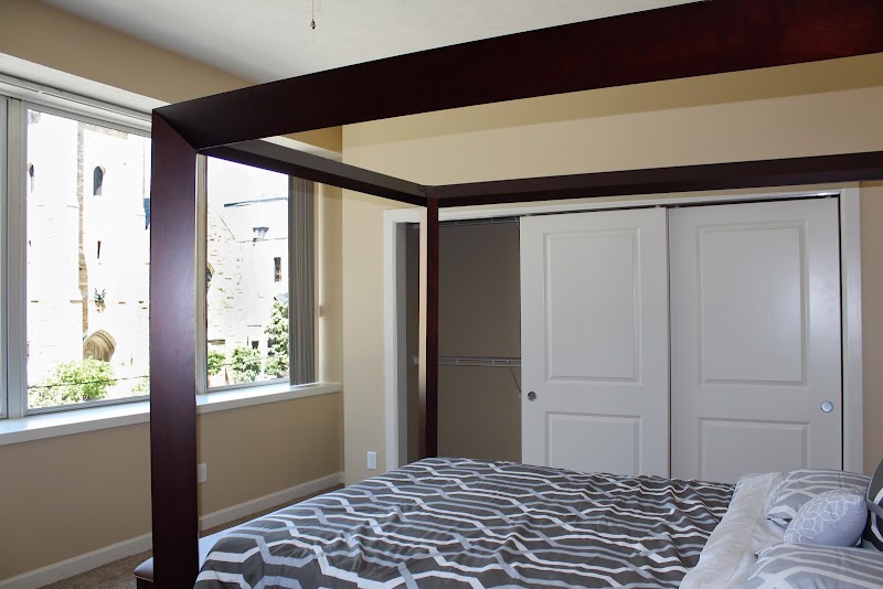 Residences at 1717 - Residences at 1717 1717 E 9th St, Cleveland, OH 44114, USA