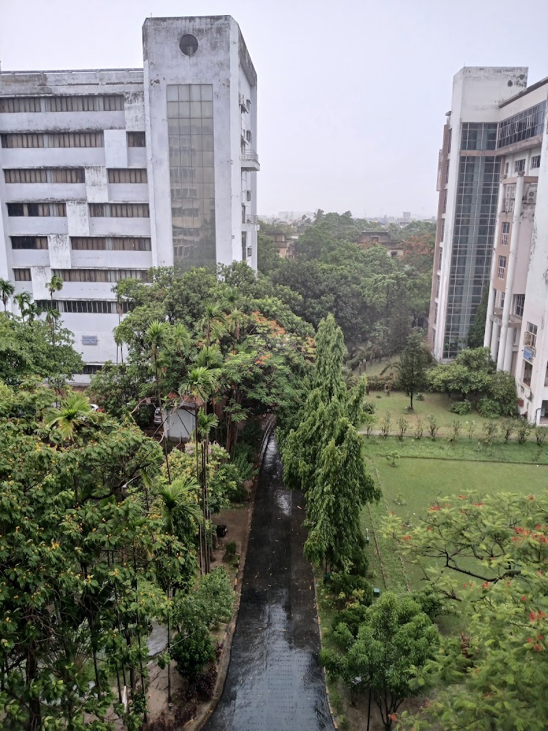 Indian Statistical Institute - Indian Statistical Institute, Plot No, 203, Barrackpore Trunk Rd, Dunlop, Bonhooghly, Baranagar, West Bengal 700108, India