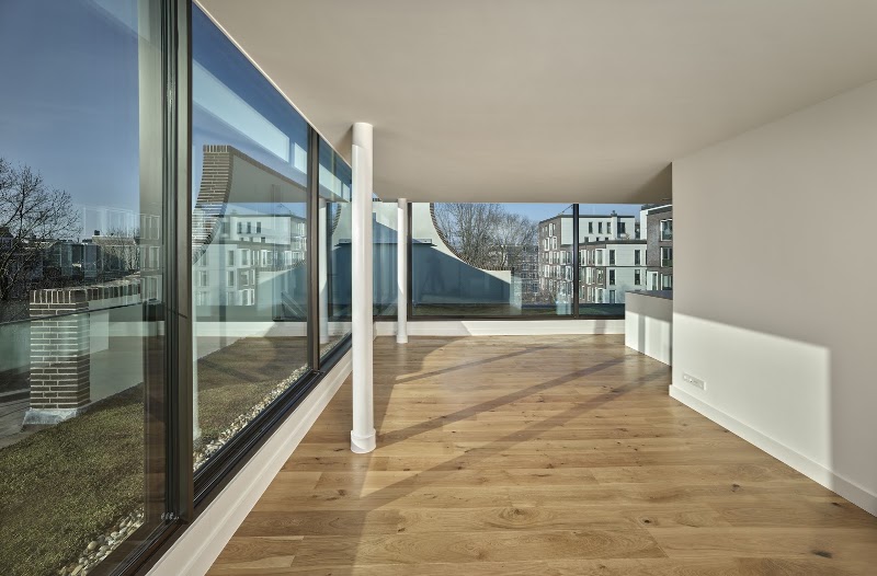 AHAM Realty - AHAM Realty Sarphatistraat 370, 1018 GW Amsterdam, Netherlands