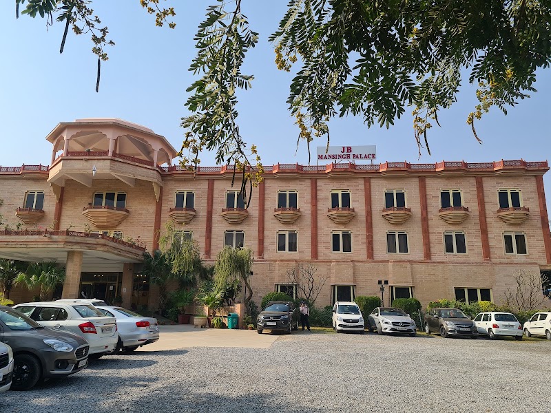 Hotel Mansingh Palace, Ajmer - Hotel Mansingh Palace, Ajmer Gaurav Path, Vaishali Rd, Tarachand Ka Bhatta, Vaishali Nagar, Ajmer, Rajasthan 305001, India