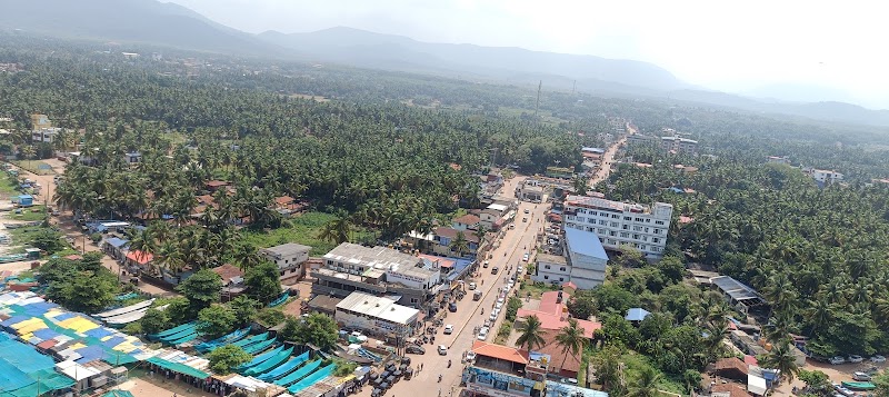 Murdeshwar Island - Murdeshwar Island Murdeshwar Island, Murdeshwar