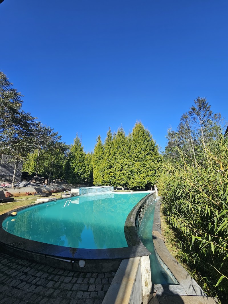 Yellow Lake Resort - Yellow Lake Resort R6CP+2J4, Shevaroys Hills, Manjakuttai, Tamil Nadu 636602, India