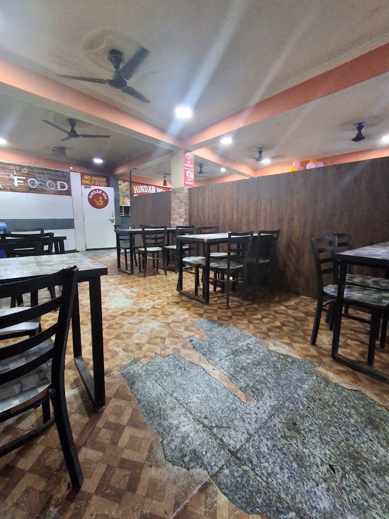 Hindon Veg restaurant - Hindon Veg restaurant New Karhera Colony, Mohan Nagar, Sahibabad, Ghaziabad, Uttar Pradesh 201007, India