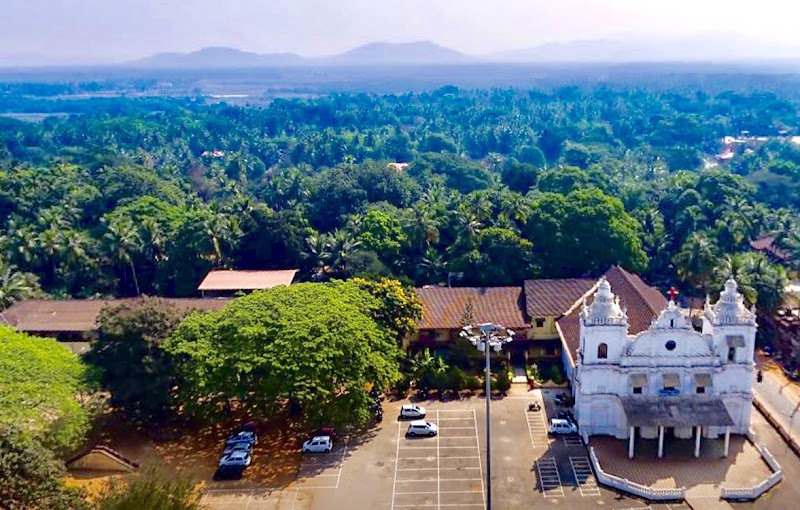 Our Lady of Gloria Church - Our Lady of Gloria Church 6WJV+QHF, Varca, Fatrade, Goa 403721, India
