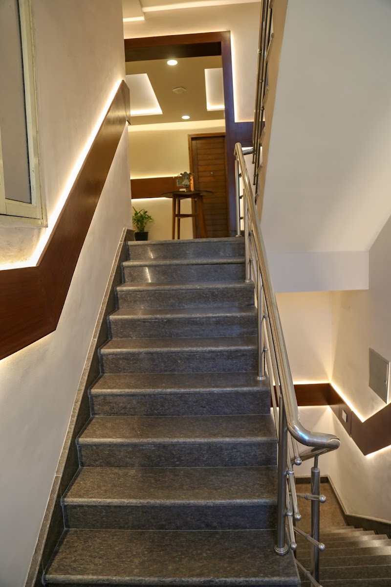 Four Leaf Hotel - Sapphire Blue, Varanasi - Four Leaf Hotel - Sapphire Blue, Varanasi Four Leaf Hotel Sapphire Blue, S-20/53, Buddha Vihar Colony, Cantonment Rd, behind Madin Hotel, Varanasi cantonment, Varanasi, Uttar Pradesh 221002, India