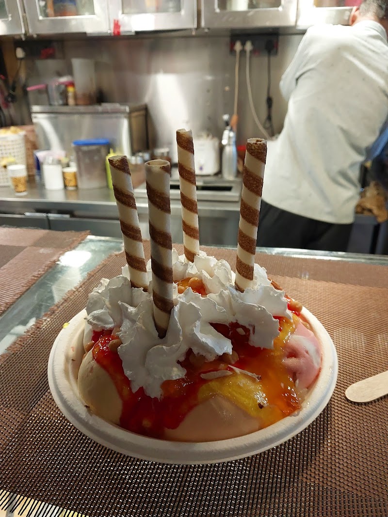 Suncity Ice cream Parlour - Suncity Ice cream Parlour Residency Rd, Opp. Manidhari Hospital, Sindhi Colony, Sector-E, Shastri Nagar, Jodhpur, Rajasthan 342003, India