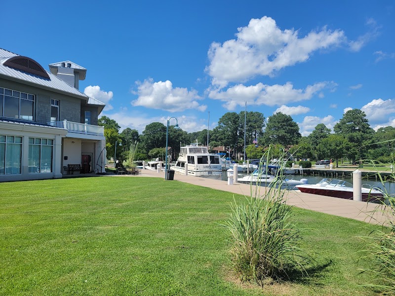 Windmill Point Marina - Windmill Point Marina, 40 Windjammer Ln, White Stone, VA 22578, USA