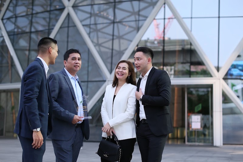 Tomorrow Land Management Co., Ltd. - Tomorrow Land Management Co., Ltd. 88/11 88 The Terminal Building, ตำบล วัดชลอ อำเภอบางกรวย นนทบุรี 11130, Thailand