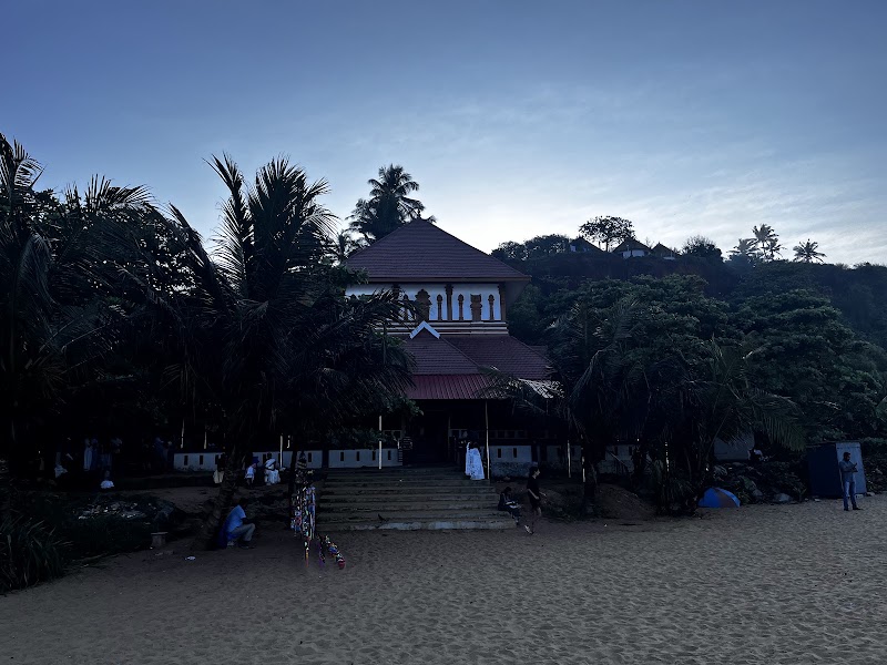 Papanasam Beach - Papanasam Beach PPM4+74R, Varkala, Kerala 695141, India