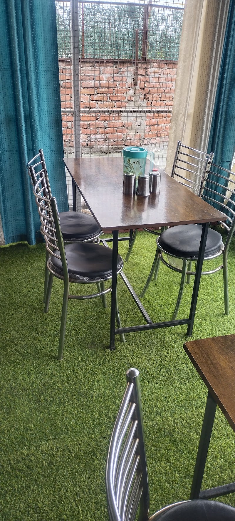 Kasar Family Restaurant