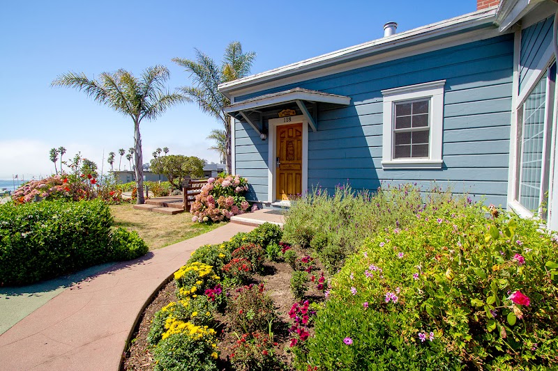 Edgewater Beach Inn