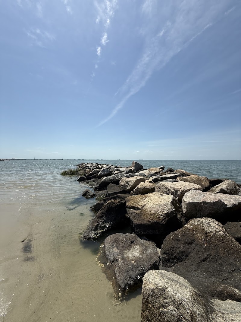 Cape Charles Beachfront - Cape Charles Beachfront Cape Charles Beachfront, 4 Bay Ave, Cape Charles, VA 23310, USA