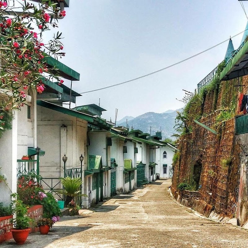 Mussoorie Cottage - Mussoorie Cottage C3GM+WF7, Jharipani, Doom Gaon, Uttarakhand 248179, India