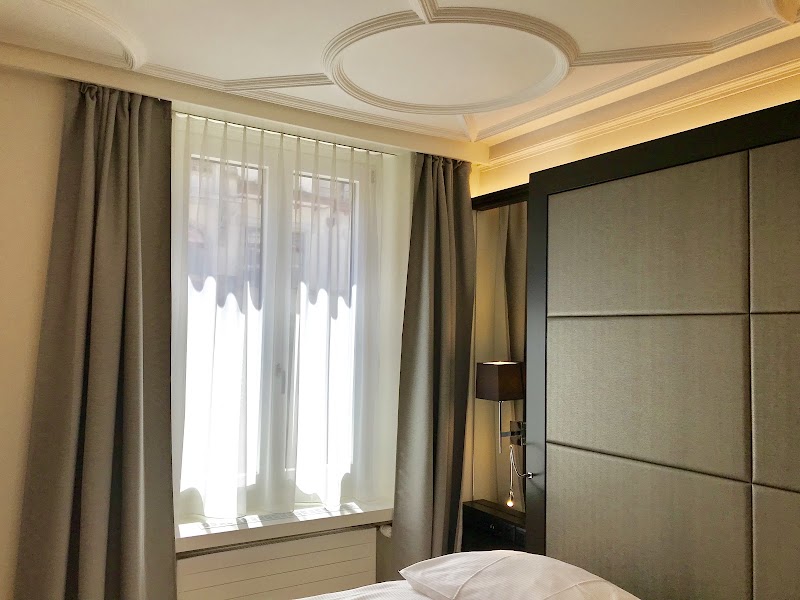 Hotel Alpina - Hotel Alpina Frankenstrasse 6, 6003 Luzern, Switzerland
