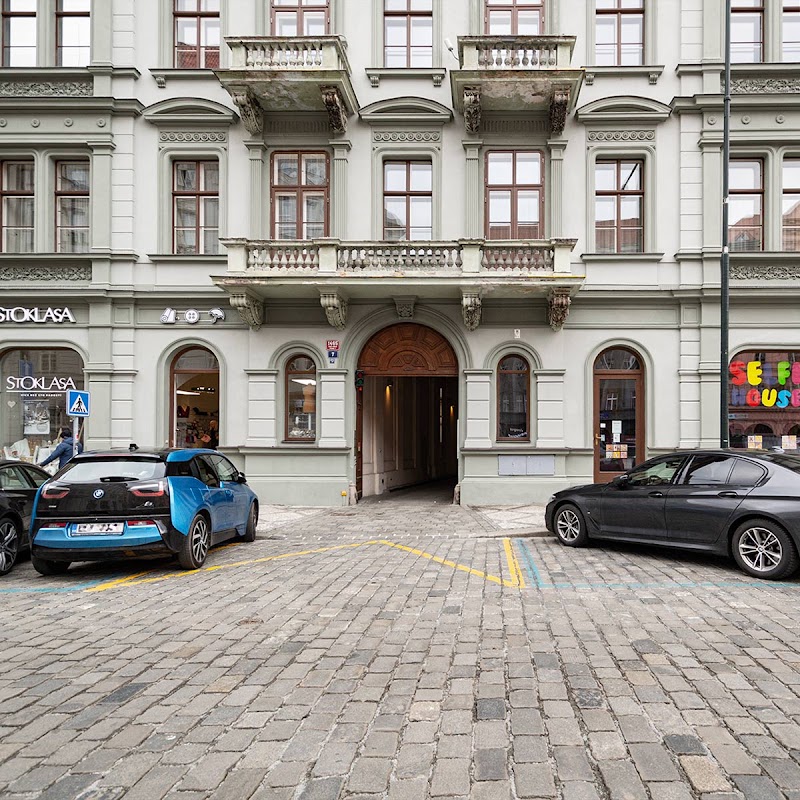 MR.PARKIT - Parking Senovážné náměstí 1465/7 - MR.PARKIT - Parking Senovážné náměstí 1465/7, Senovážné nám. 1465/7, Nové Město, 110 00 Praha-Praha 1, Czechia