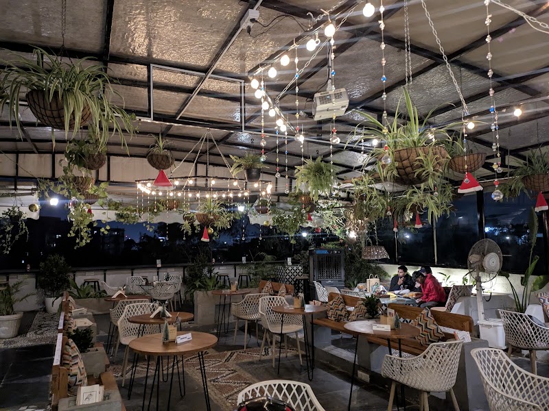 The HighGarden Cafe - The HighGarden Cafe 5th Floor Adited House, Ravindra Nagar, Indore, Madhya Pradesh 452018, India