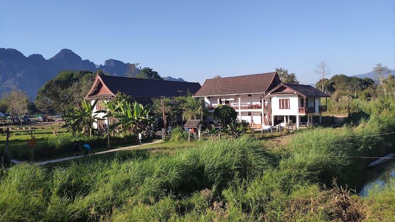 MANY RIVERSIDE Guesthouse - MANY RIVERSIDE Guesthouse, Nam Song River, WCHW+3H2, Vang Vieng, Laos