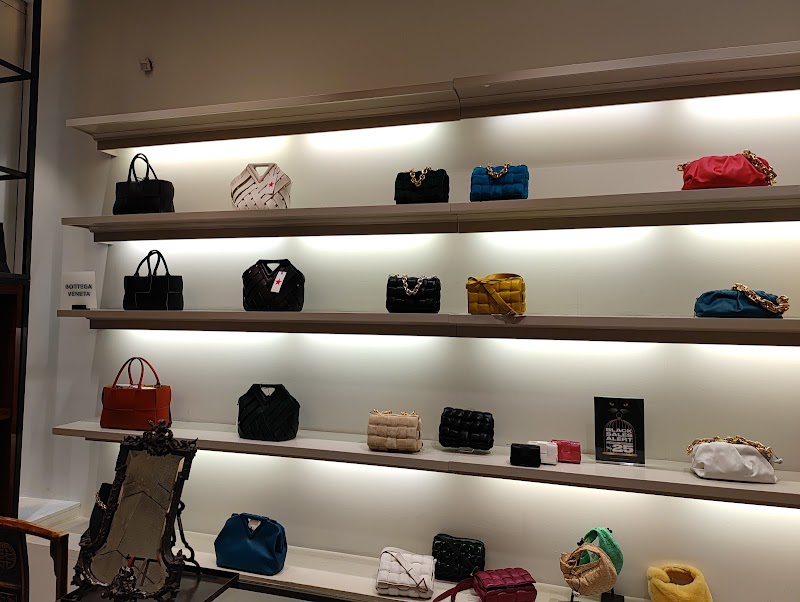 Beymen Nişantaşı - Beymen Nişantaşı, Harbiye, Abdi İpekçi Cd. 23/1, 34365 Şişli/İstanbul, Türkiye