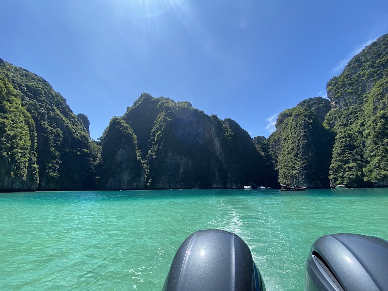 Pi Leh Bay - Pi Leh Bay MQM9+82R เกาะพีพี(อ่าวแหลมตง Tambon Ao Nang, เมือง Chang Wat Krabi 81000, Thailand