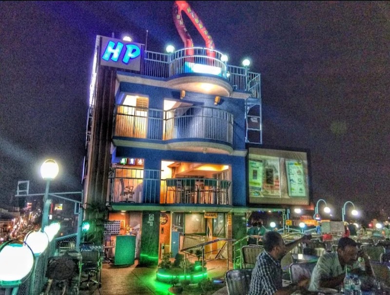 Highpark Revolving Bar & Restaurant - Highpark Revolving Bar & Restaurant 28, D Devaraj Urs Rd, Subbarayanakere, Chamrajpura, Mysuru, Karnataka 570001, India