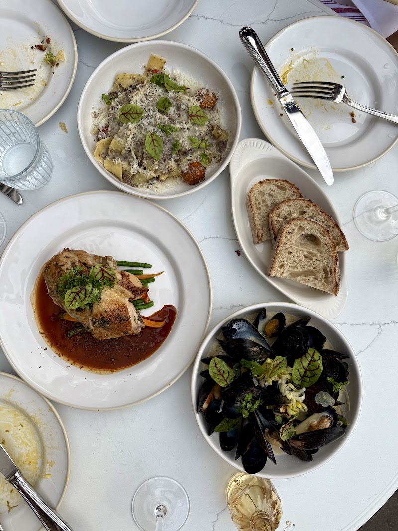 Le Petit Village - Le Petit Village, 173 7th Ave S, New York, NY 10014, USA