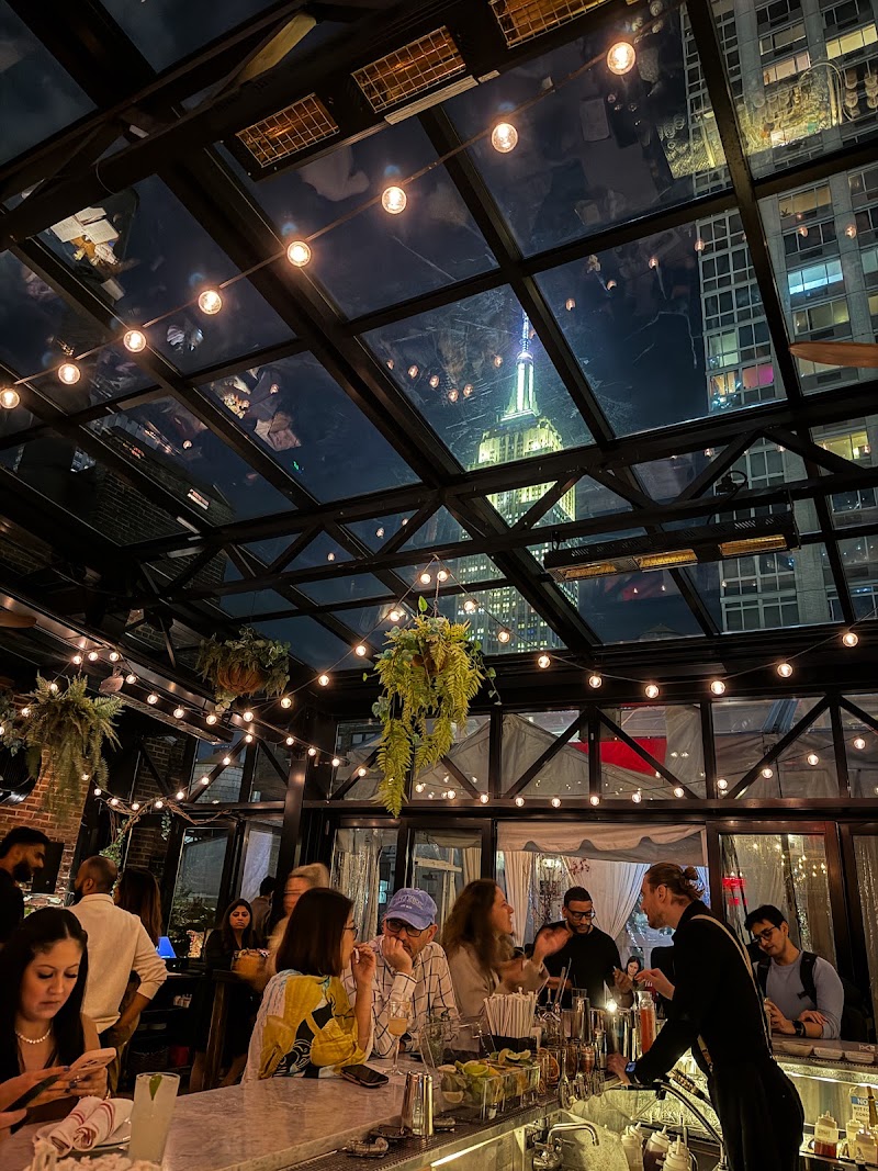 Refinery Rooftop - Refinery Rooftop 63 W 38th St, New York, NY 10018, USA