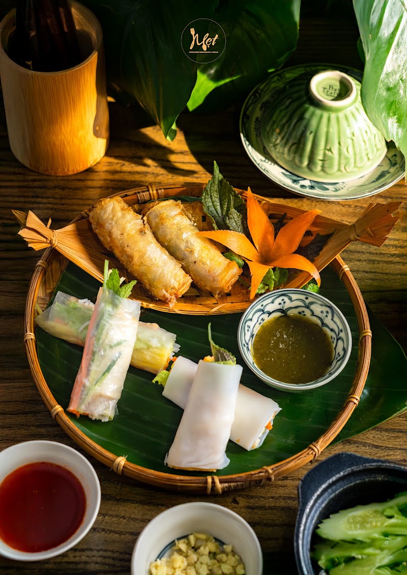 MẸT Vietnamese restaurant & Vegetarian Food 1 - MẸT Vietnamese restaurant & Vegetarian Food 1 29 P. Hàng Trống, Hàng Trống, Hoàn Kiếm, Hà Nội 11000, Vietnam