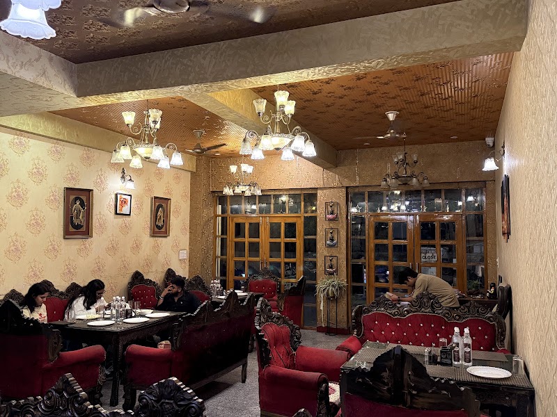 Amritsariyat Restaurant - Amritsariyat Restaurant Near City Palace, Opposite Tibetan Market, Samor Bagh Lake Palace Marg, Gulab Bagh Rd, Old City, Kalaji Goraji, Udaipur, Rajasthan 313004, India