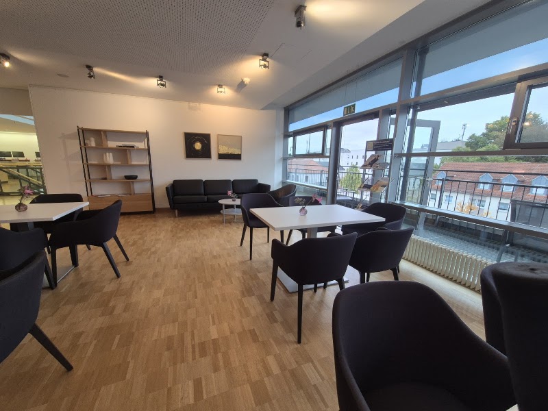 Hessingpark-Clinic GmbH - Hessingpark-Clinic GmbH, Wellenburger Straße 18 (Parkplatz), (Postadresse: Hessingstraße 17), 86199 Augsburg, Germany