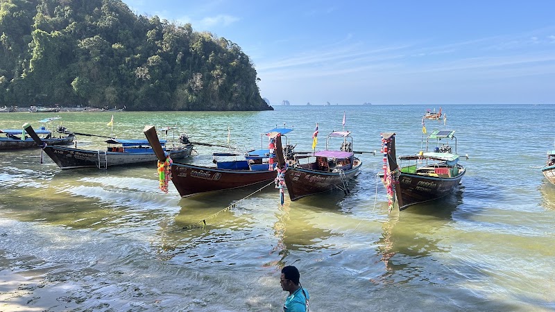 Railay Beach - Railay Beach Railay Beach, Ao Nang, Krabi, Thailand