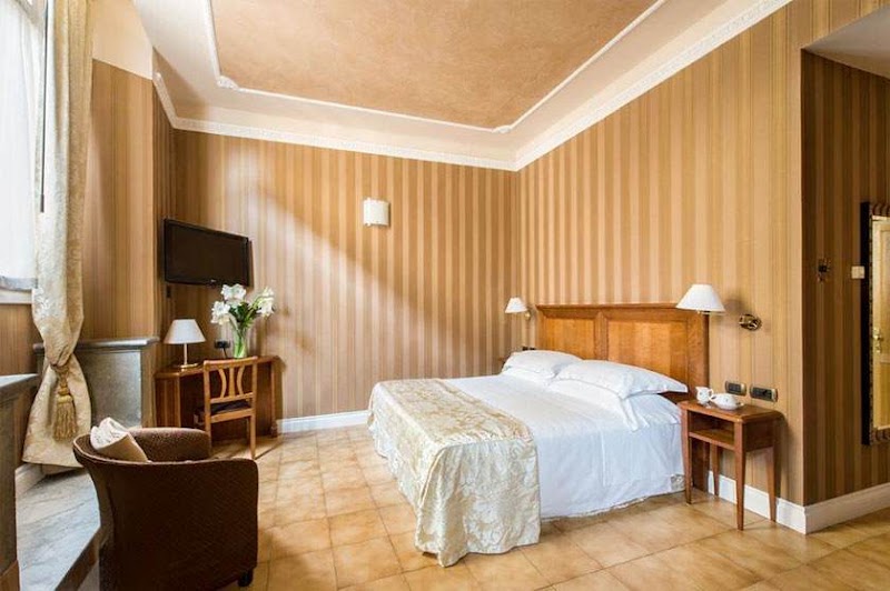 Hotel Silla - Hotel Silla, Via dei Renai, 5, 50100 Firenze FI, Italy